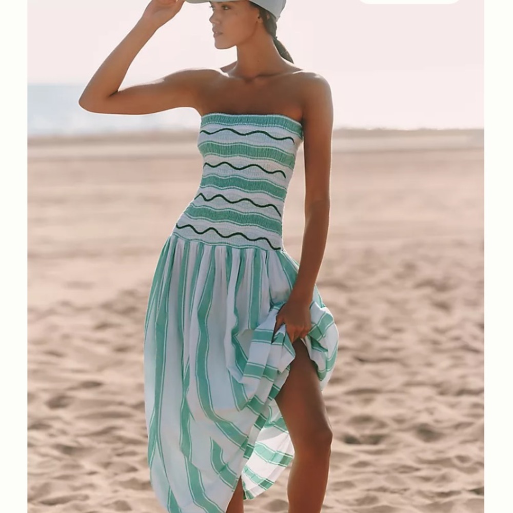 New w Tag: Celandine Strapless Smocked Drop-Waist Midi Dress. Size Medium - Picture 4 of 16